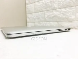Laptop Apple MacBook Pro 2015 16GB Intel Core I7 SSD 512GB