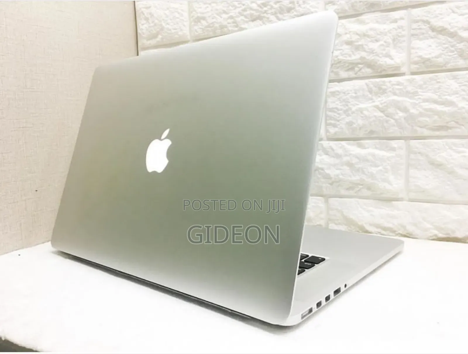 Laptop Apple MacBook Pro 2015 16GB Intel Core I7 SSD 512GB
