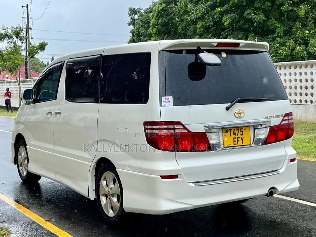 Toyota Alphard 2009 White