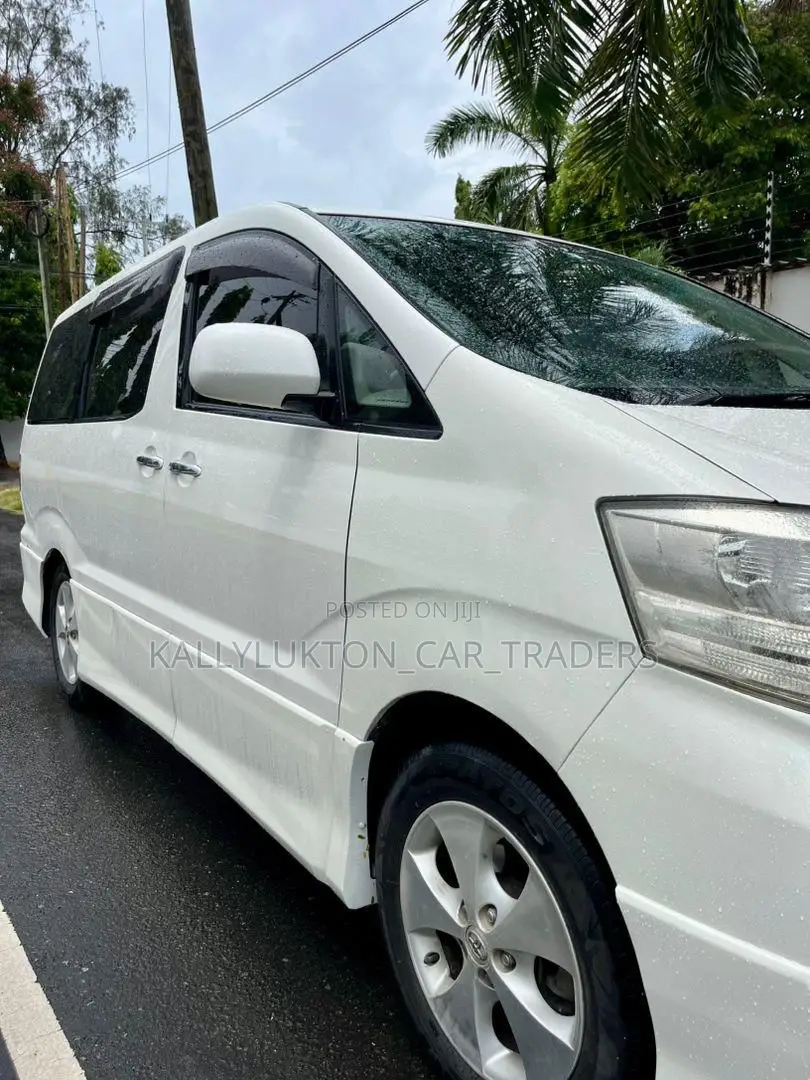 Toyota Alphard 2009 White