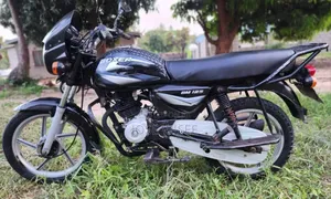 Bajaj Boxer 125 2024 Black