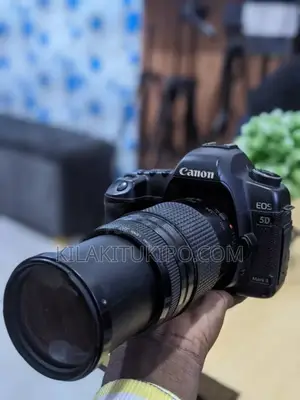 CANON Mark Ii 5D Camera With 75-300mm Lens