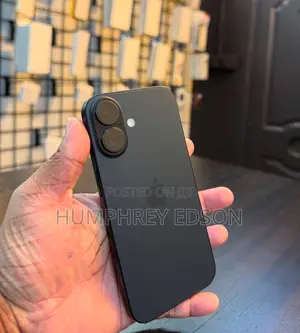 New Apple iPhone 16 128 GB Black