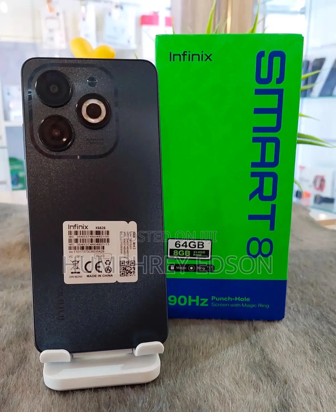 New Infinix Smart 8 64 GB Black