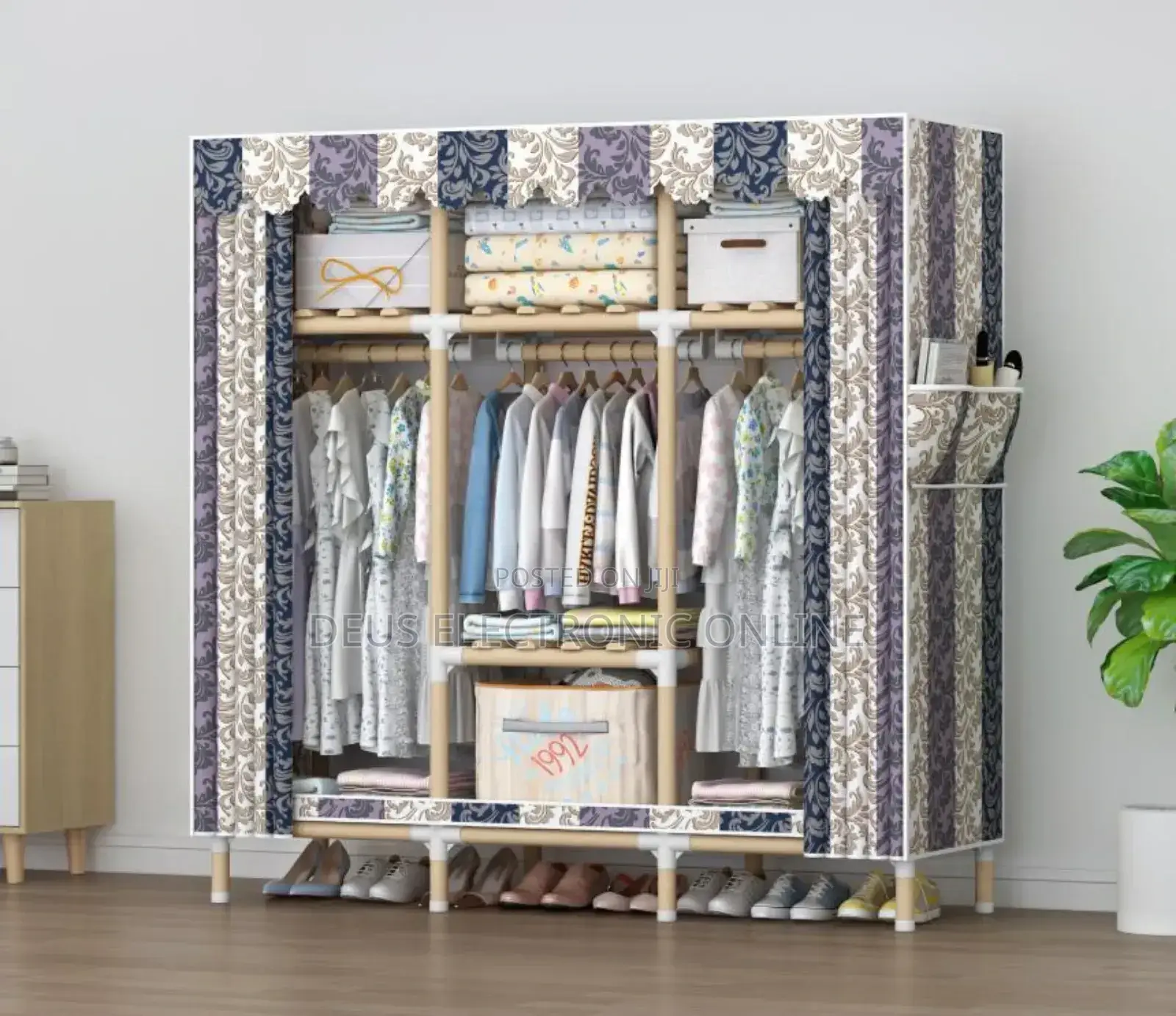 Wood Wardrobe 3door 