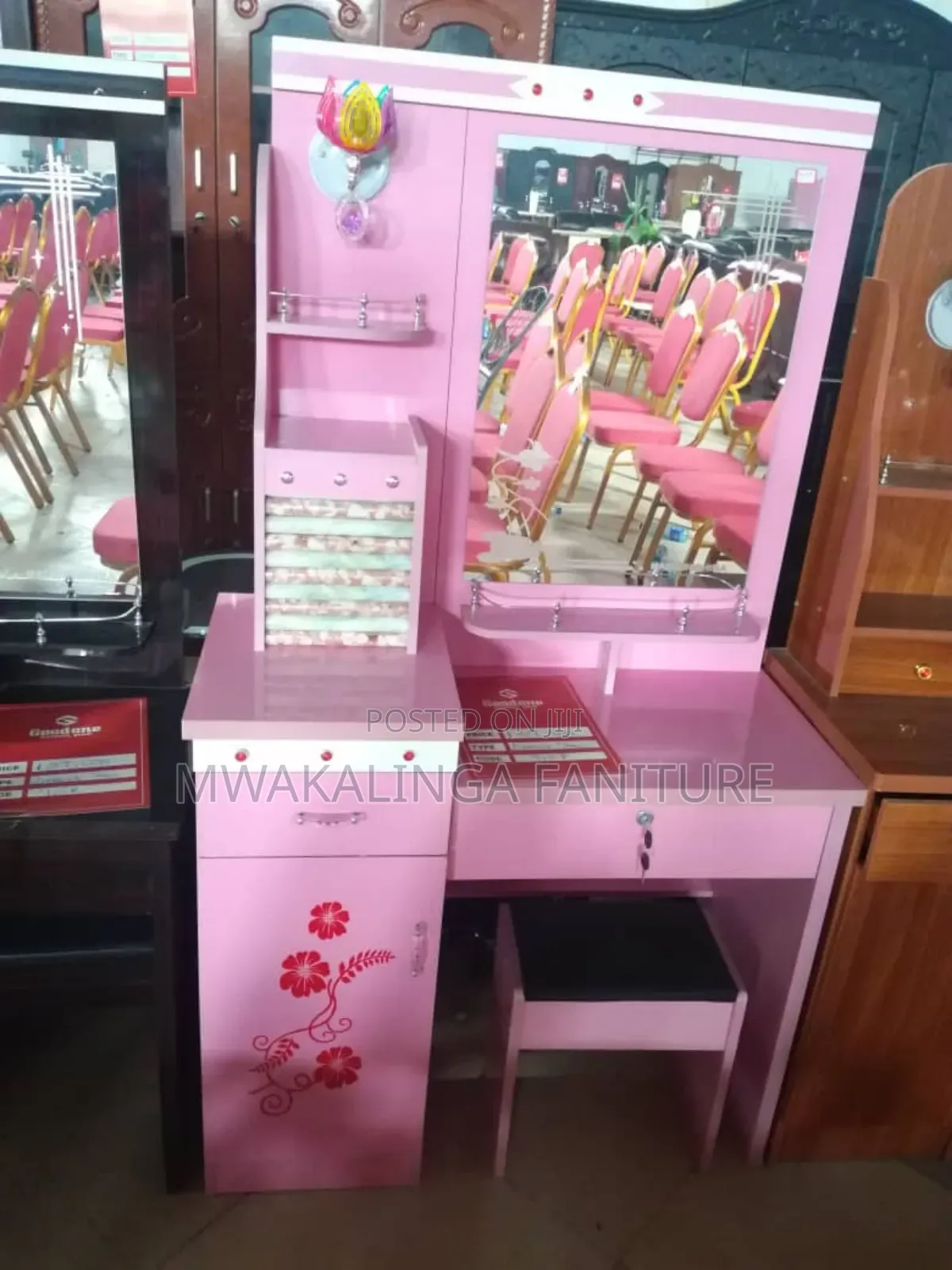Dressing Table Pink