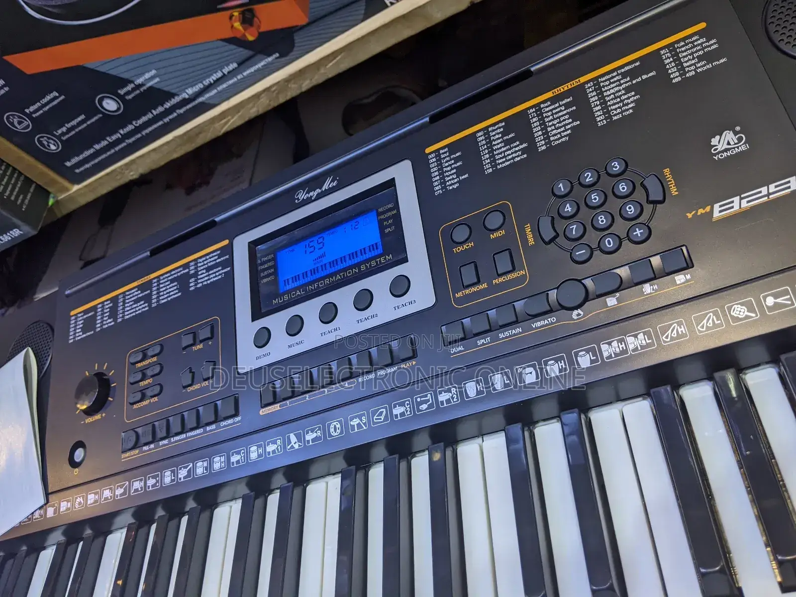 Electric Keyboard Yongmei 829