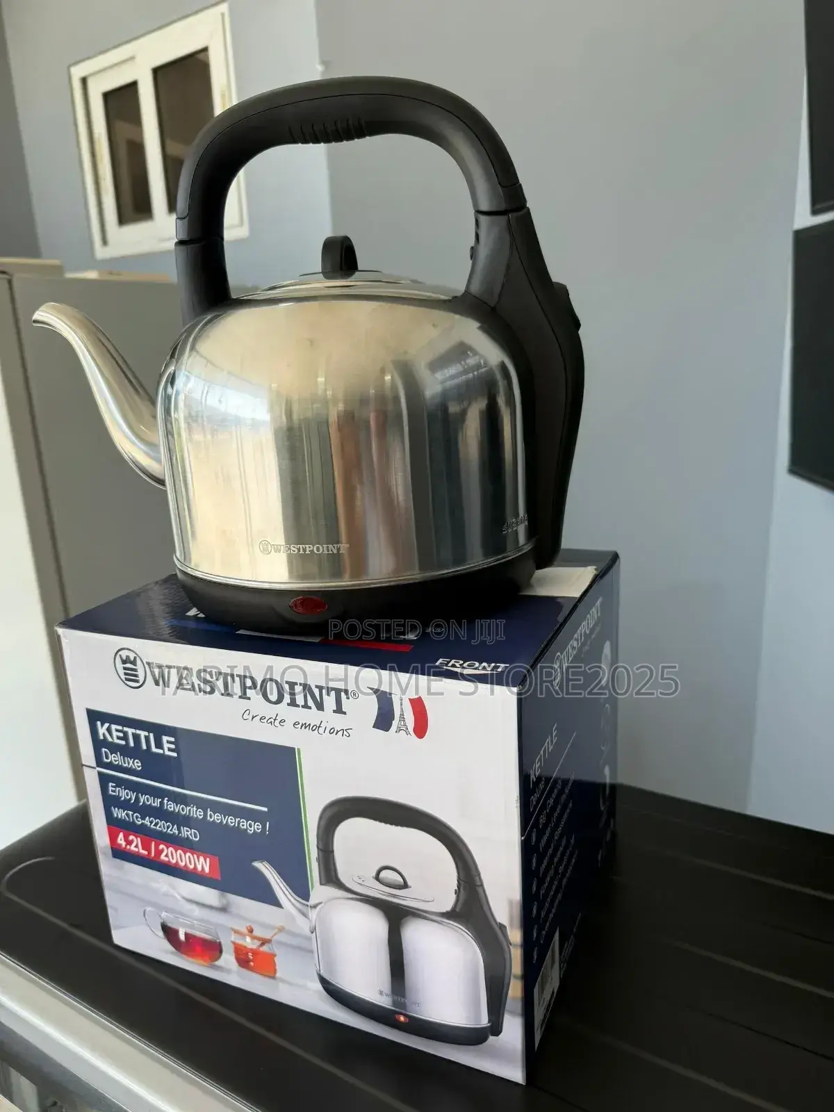 WESTPOINT Kettle 4.2 Liters
Power: 2000W
 Stainless Steel
