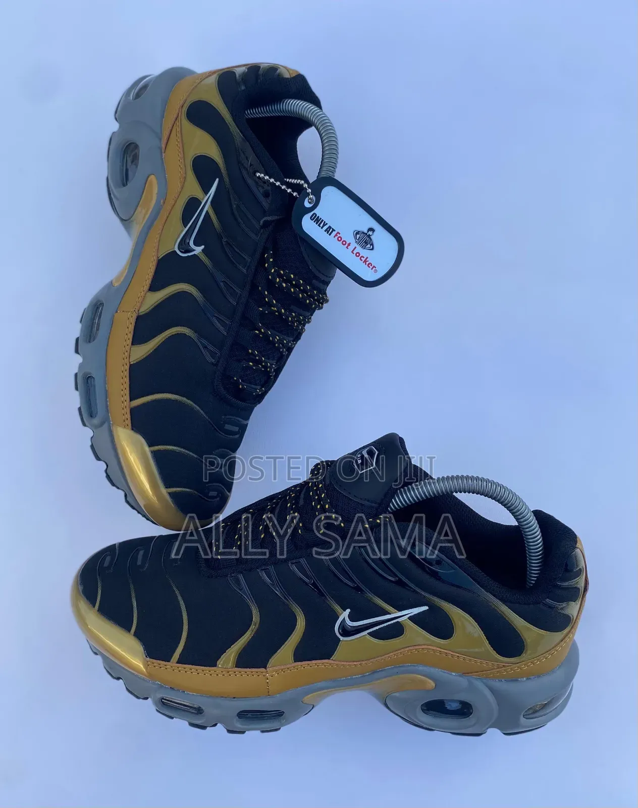 Men's Sneakers Nike Airmax Brown