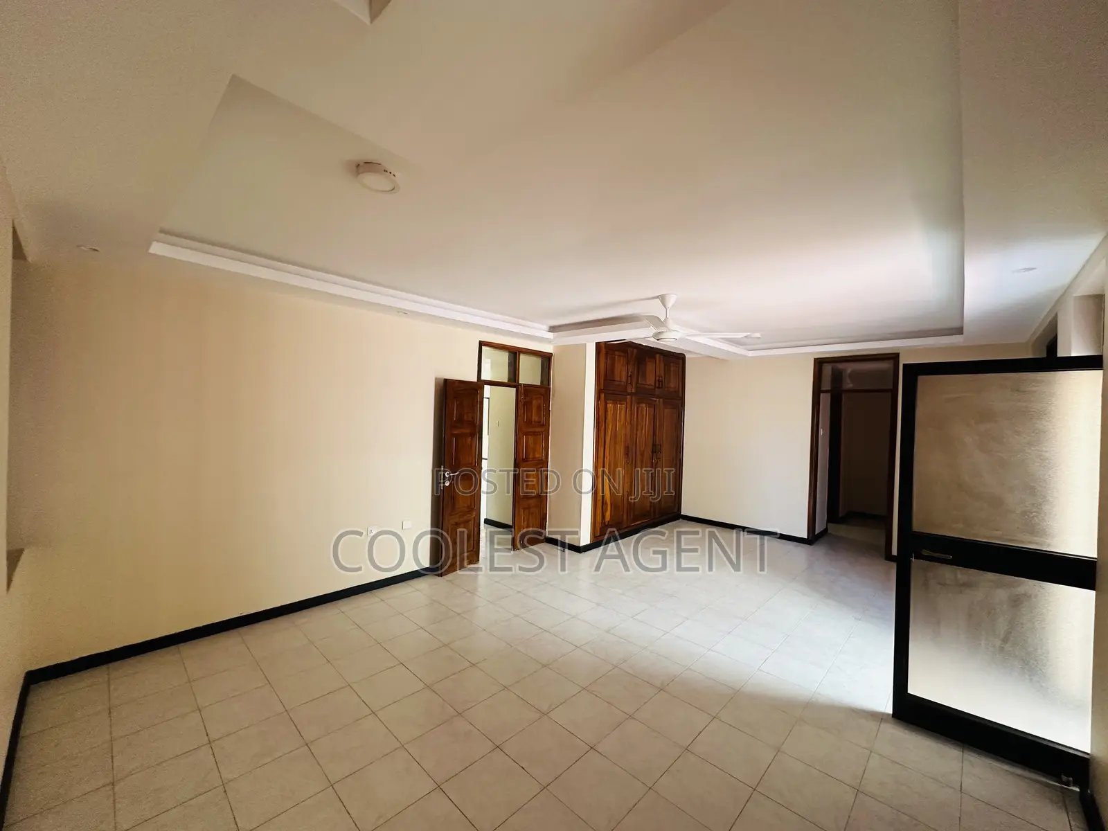 5bdrm Duplex in Msasani, Kinondoni for rent