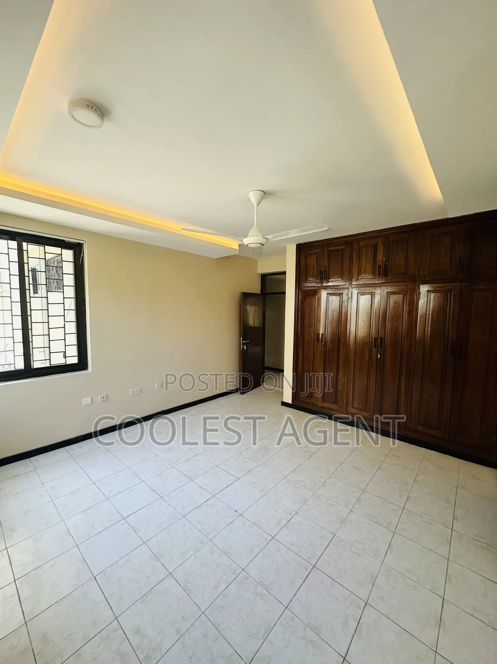 5bdrm Duplex in Msasani, Kinondoni for rent