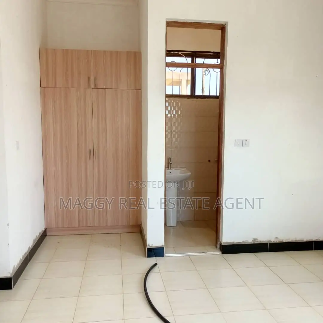 3bdrm House in Mbweni Ubungo for rent