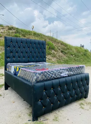 Bedsofa 5/6 Classic Sana Imara Mbao Ngumu