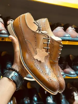 New Original Clarks Shoes/Footwears#Shopnow