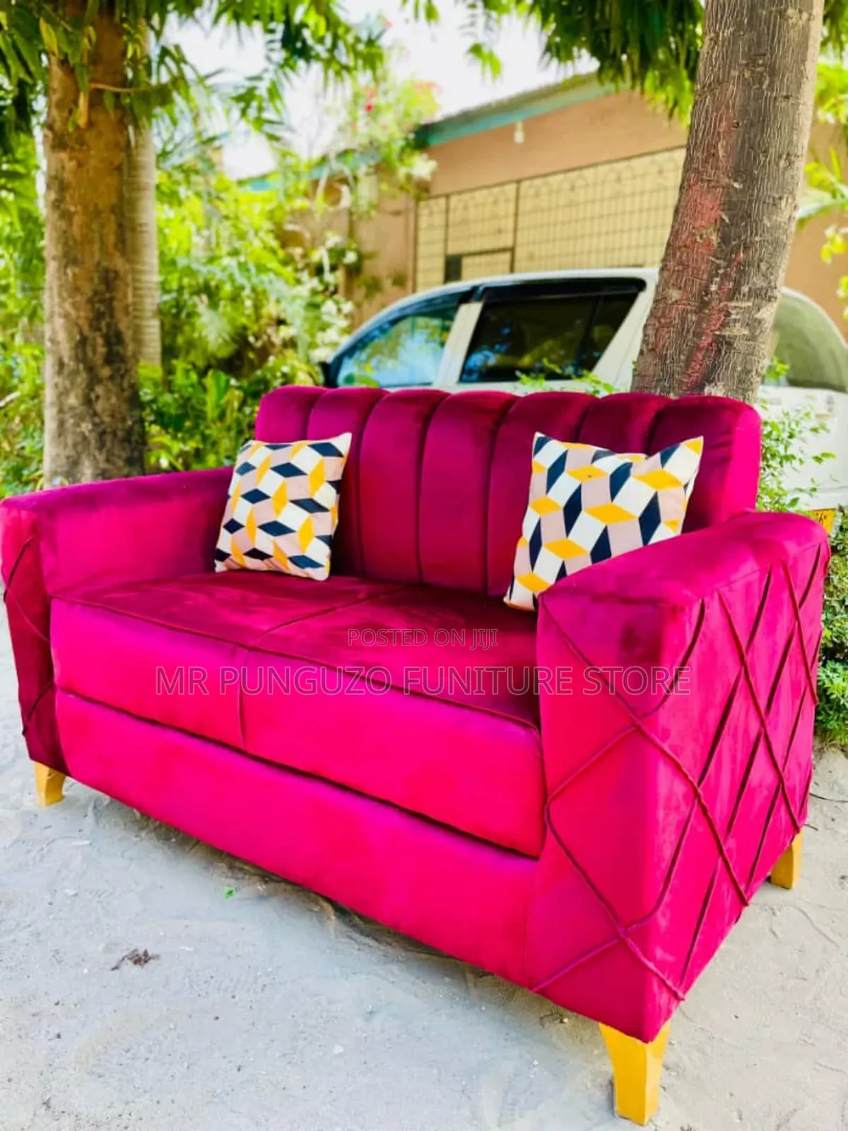 Sofa Classic Sana Imara Jekundu
