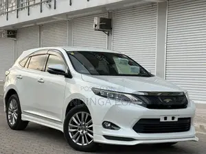 Toyota Harrier 2.0 4WD 2014 White