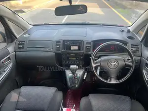 Toyota Corolla Spacio 2003 Red