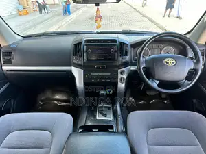 Toyota Land Cruiser 4.5 V8 GXR 2008 Silver