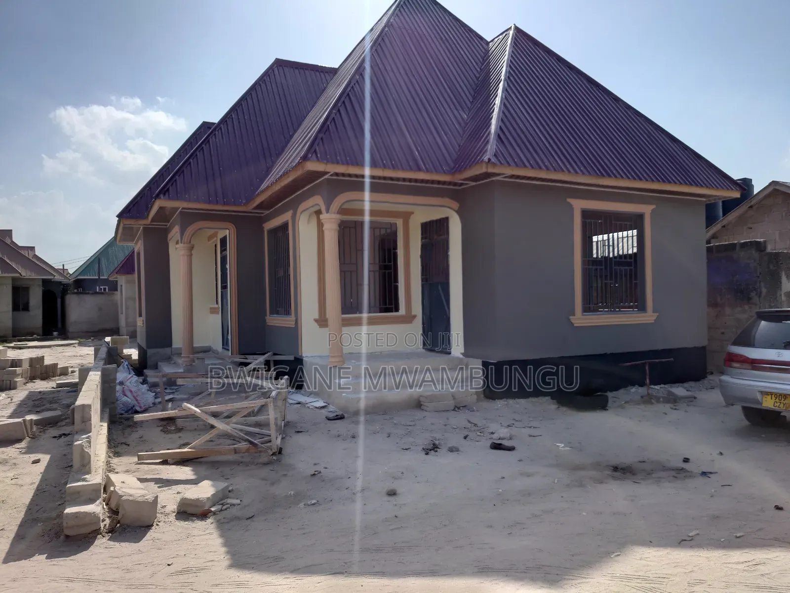 3bdrm Apartment in Mbagala Chamazi for sale