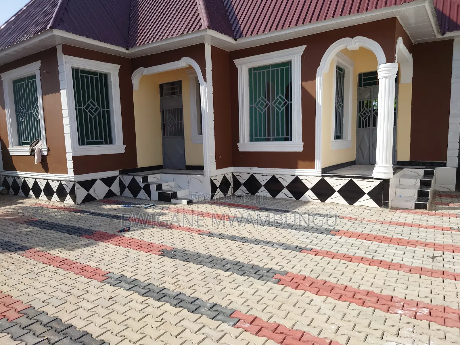 Furnished 3bdrm Apartment in Mwambungu Broker, Mbagala for sale