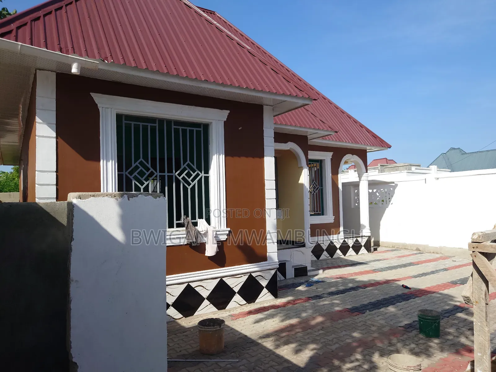 Furnished 3bdrm Apartment in Mwambungu Broker, Mbagala for sale