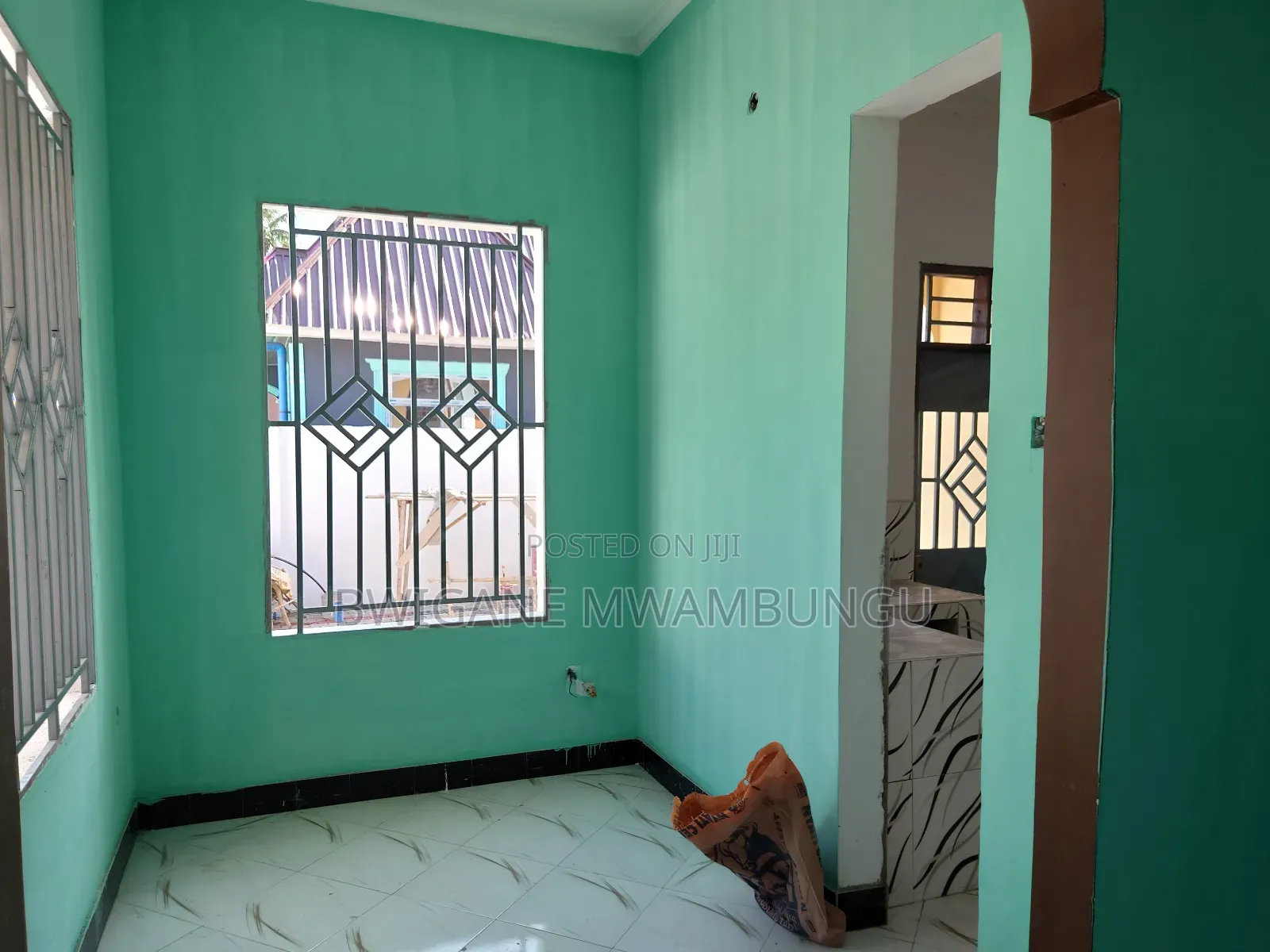 Furnished 3bdrm Apartment in Mwambungu Broker, Mbagala for sale