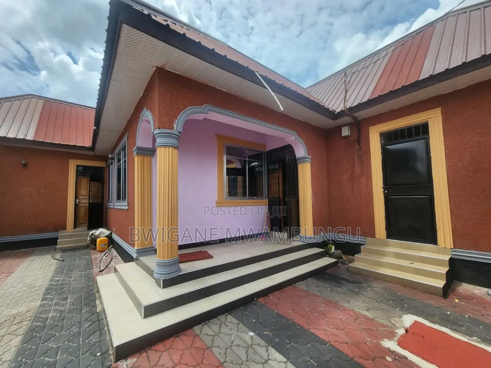 Furnished 4bdrm Apartment in Mwambungu Broker, Mbagala for sale