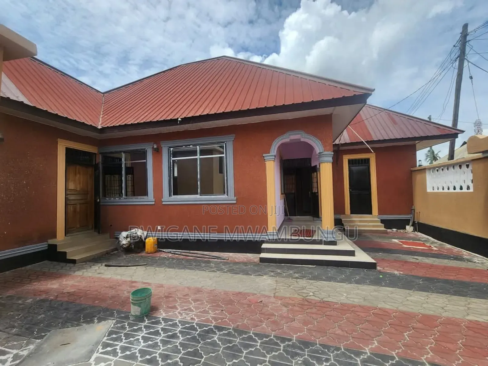 Furnished 4bdrm Apartment in Mwambungu Broker, Mbagala for sale