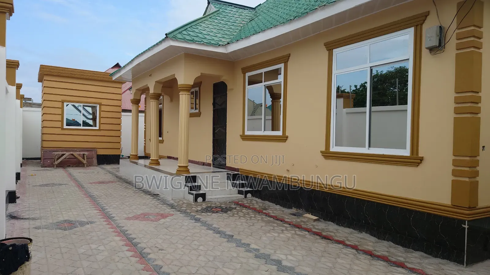 Furnished 4bdrm Apartment in Mbagala Chamazi for sale