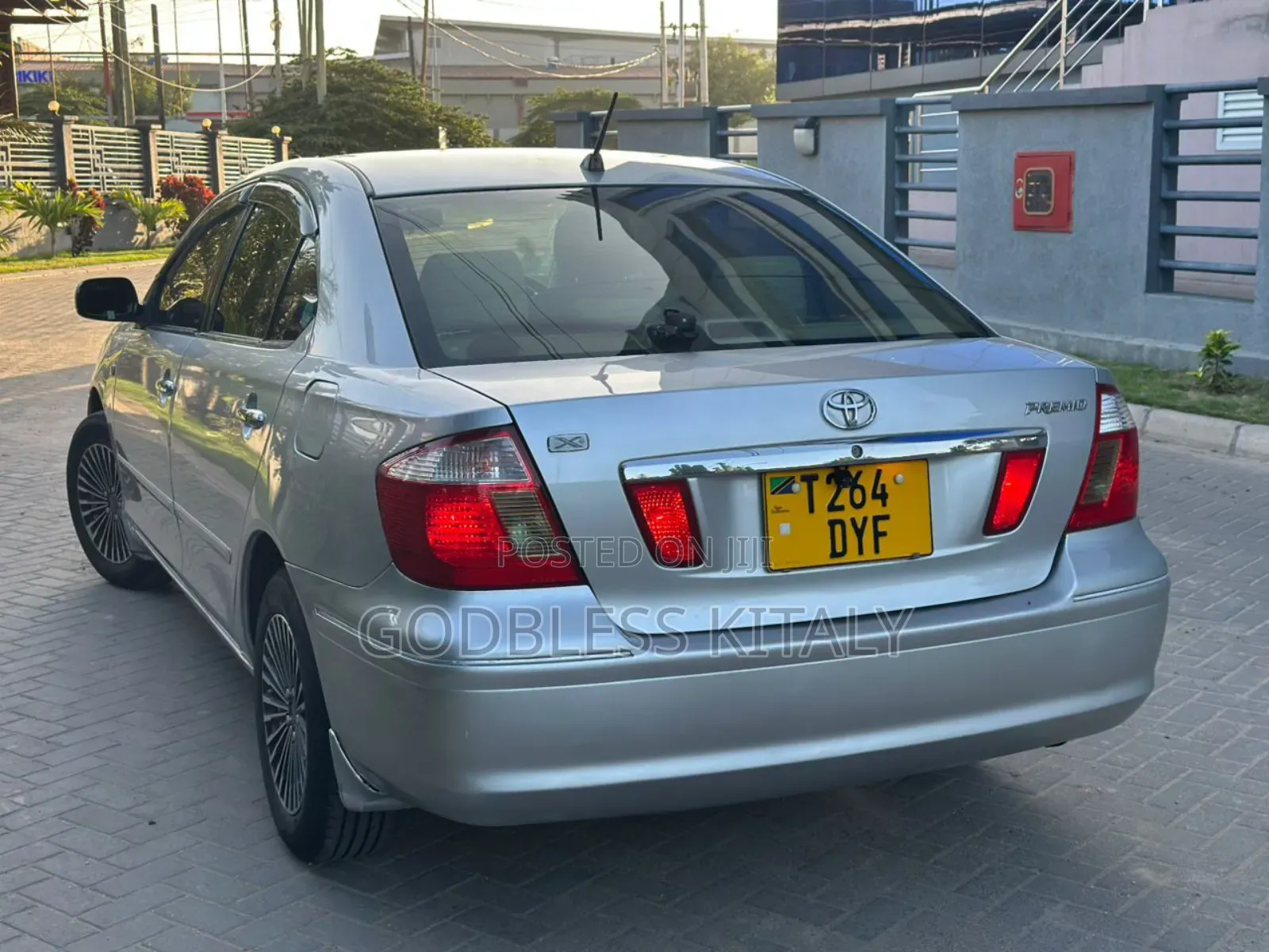 Toyota Premio 1.8 AWD 2004 Silver