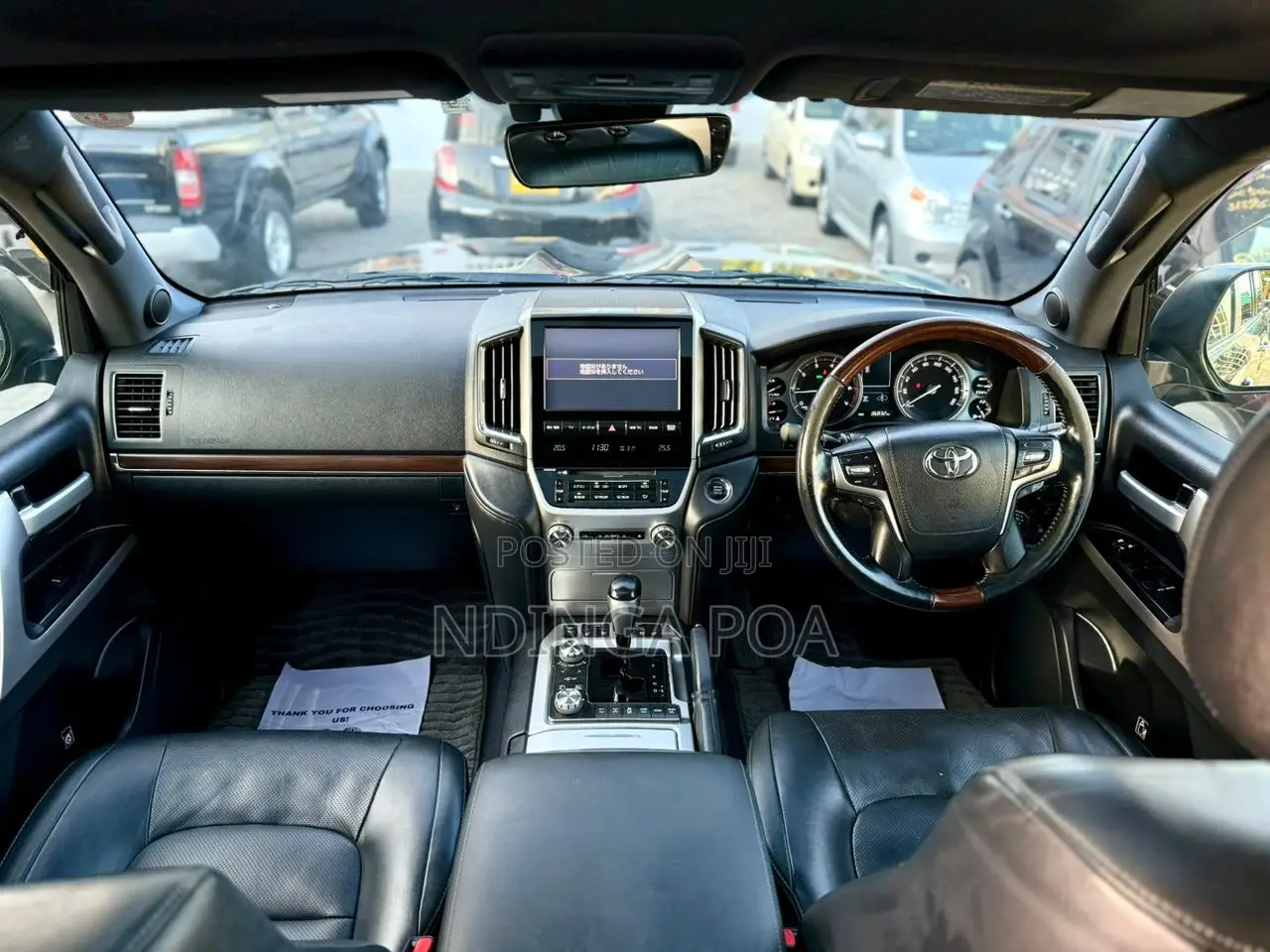 Toyota Land Cruiser 4.6 V8 ZX 2017 Black