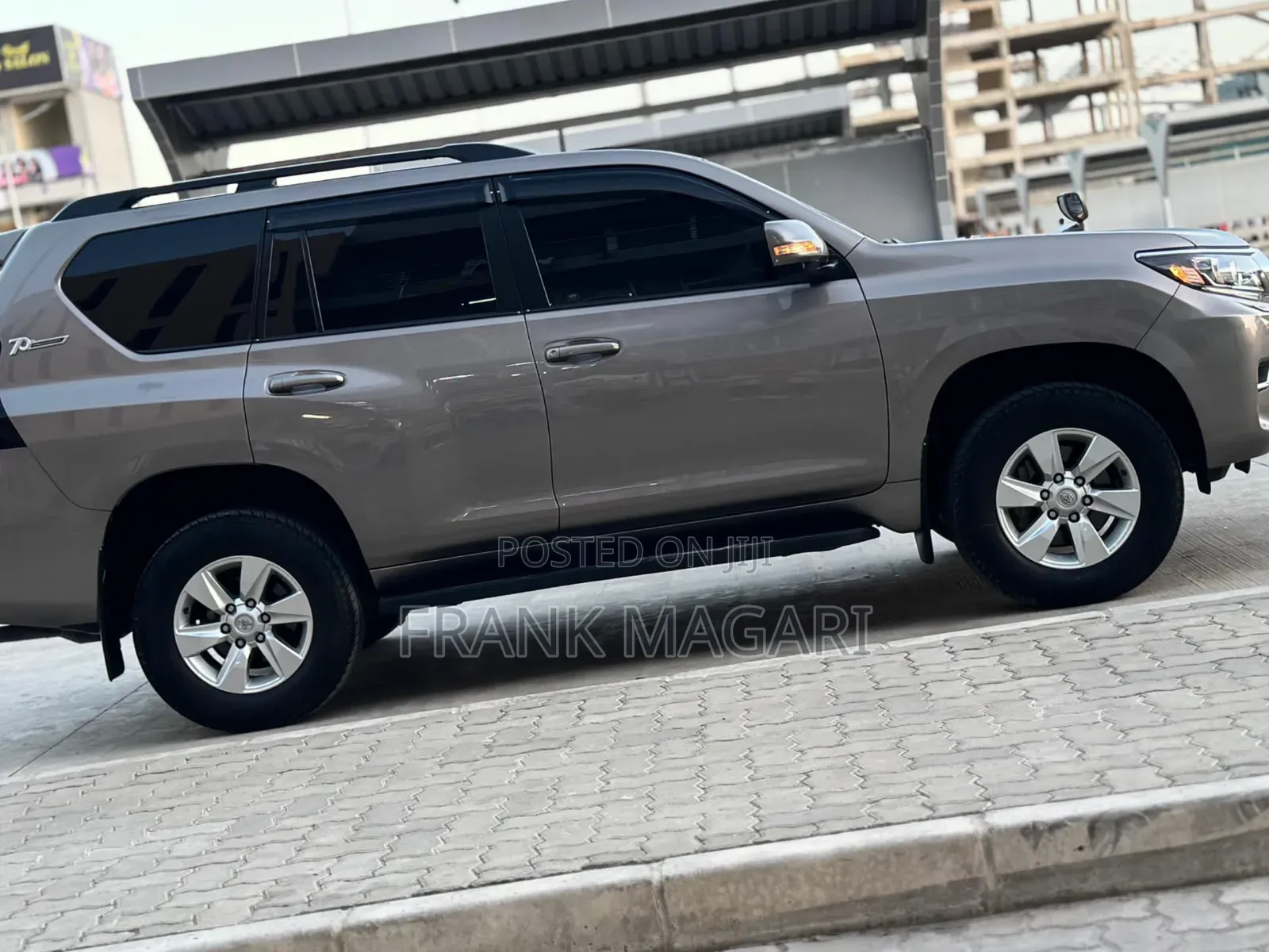 Toyota Land Cruiser Prado 2022 Gray