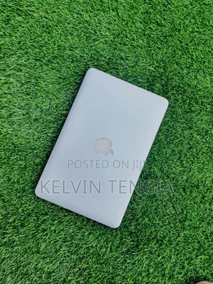 Laptop Apple MacBook Air 2GB Intel Core 2 Duo SSD 128GB