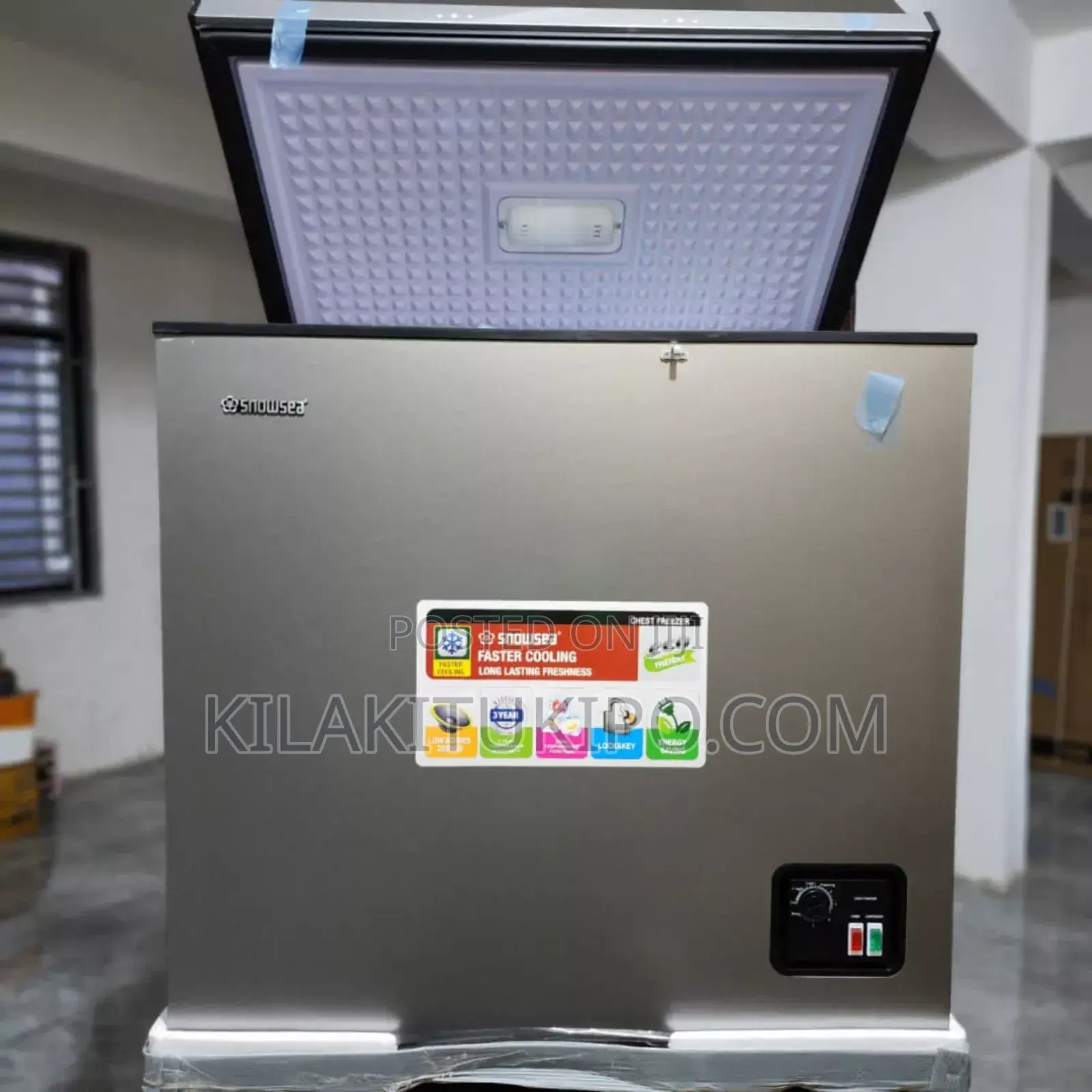 Chest Freezer Snowsea 220L