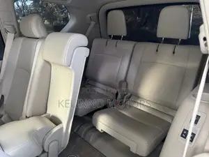 Toyota Land Cruiser Prado 2023 White