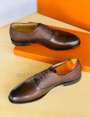 New Original Ferragamo Men Shoes/Moka Mpya