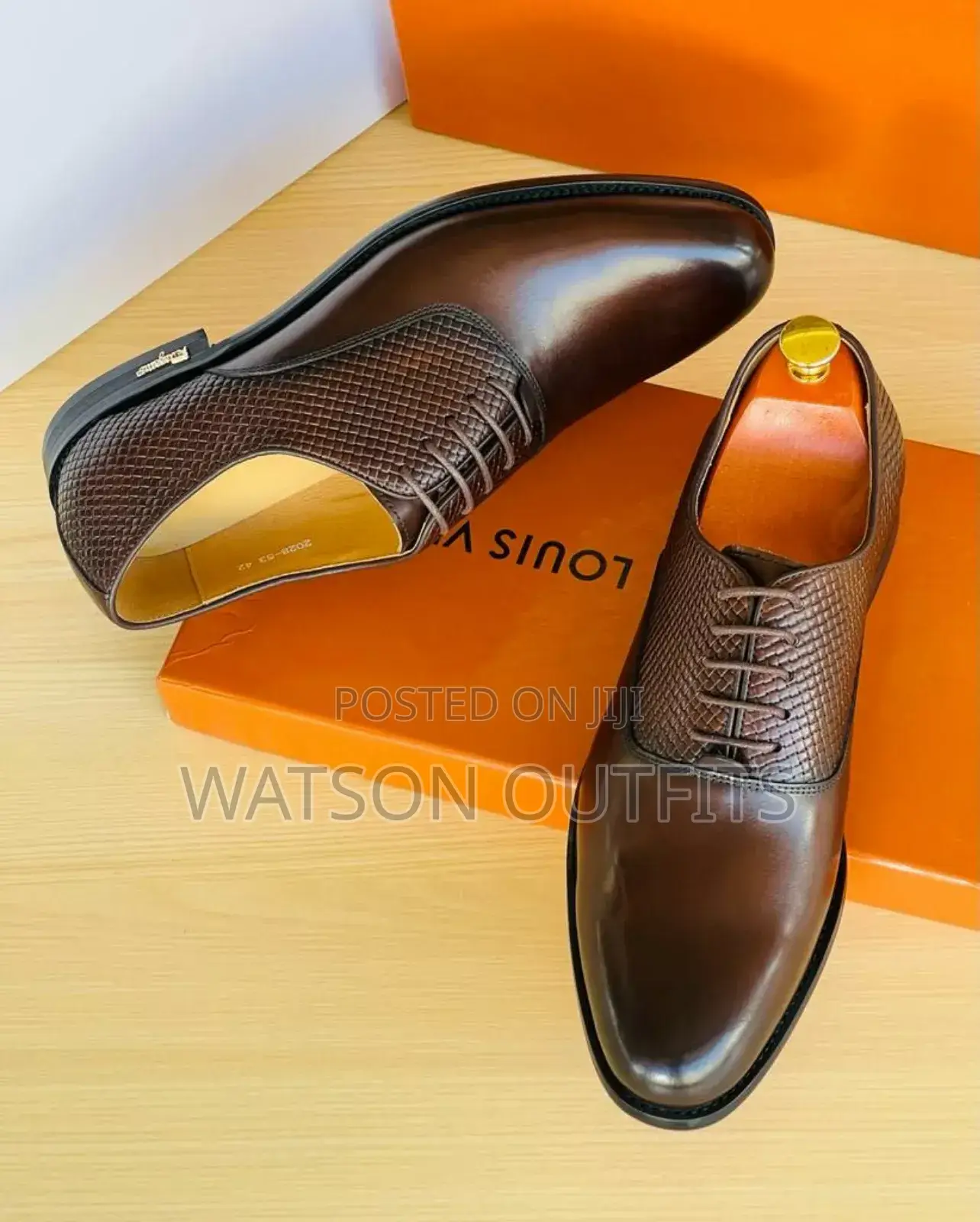 New Original Ferragamo Men Shoes/Moka Mpya