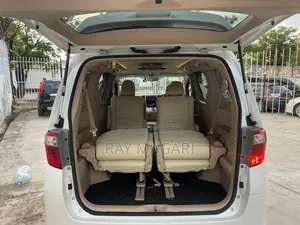Toyota Alphard 2010 White