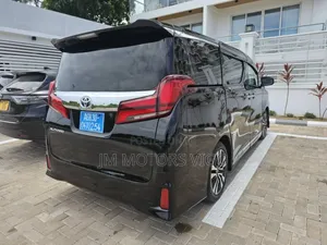 Toyota Alphard 2023 Black