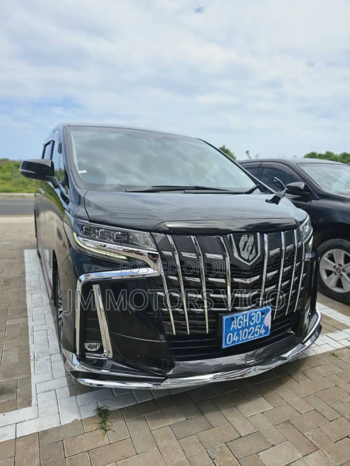 Toyota Alphard 2023 Black