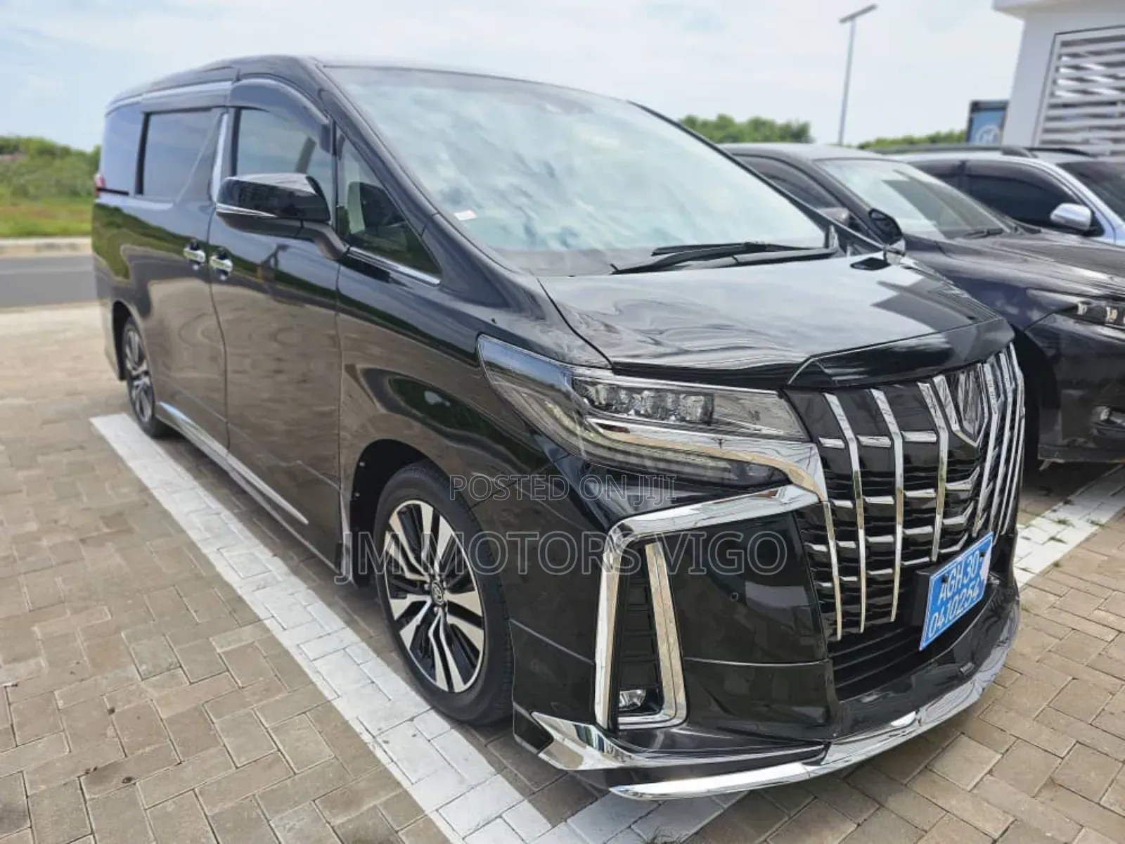 Toyota Alphard 2023 Black