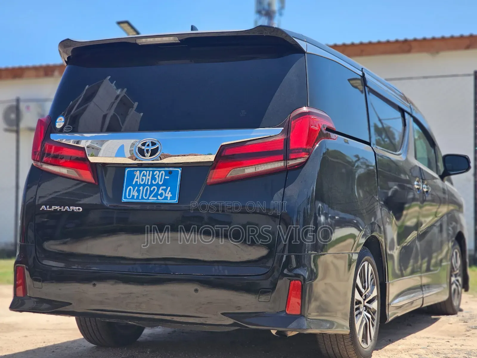 Toyota Alphard 2023 Black