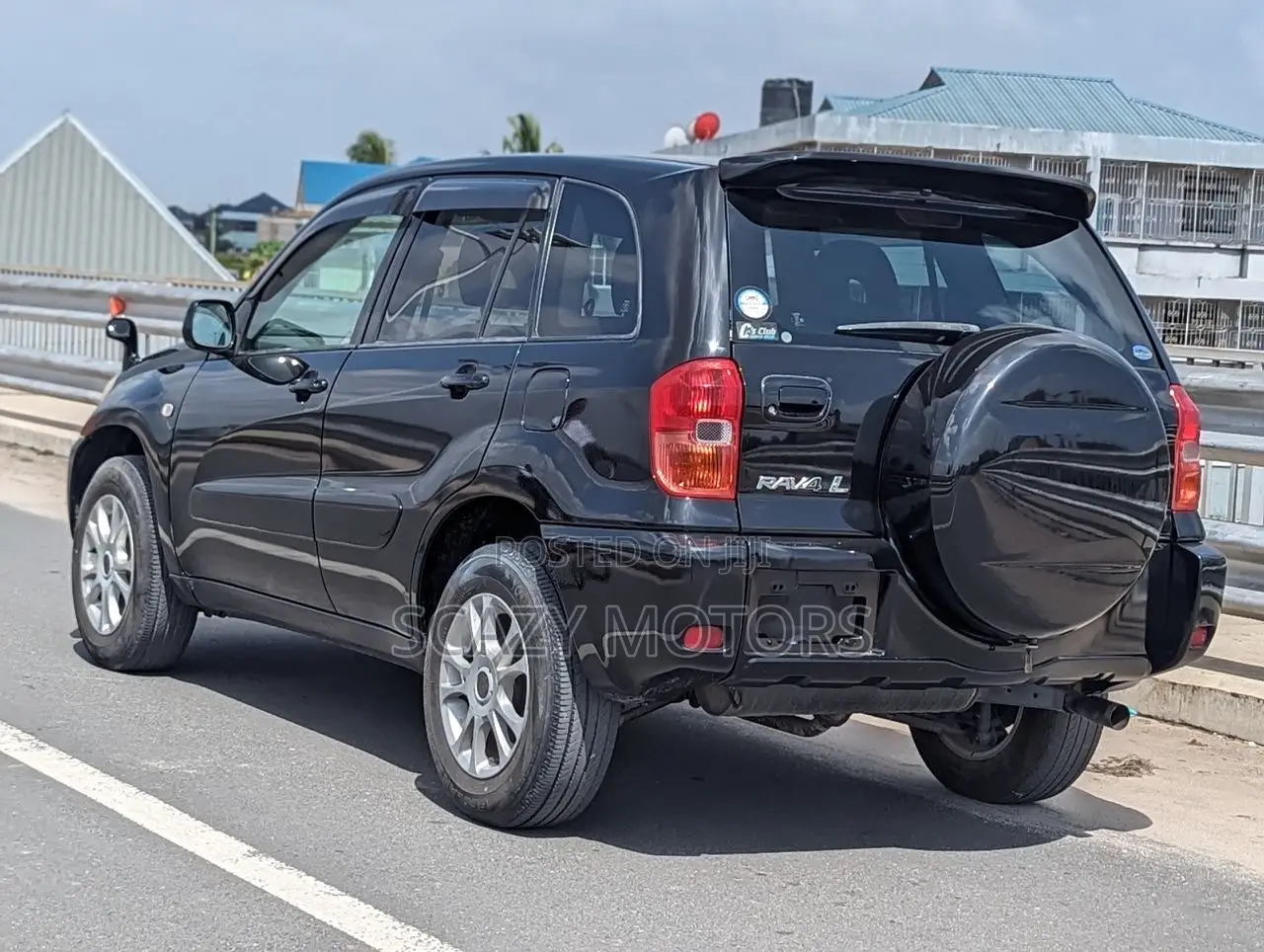 Toyota RAV4 Automatic 2003 Black