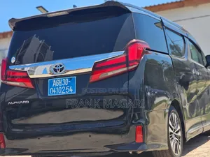 Toyota Alphard 2.5 Hybrid AWD 2022 Black