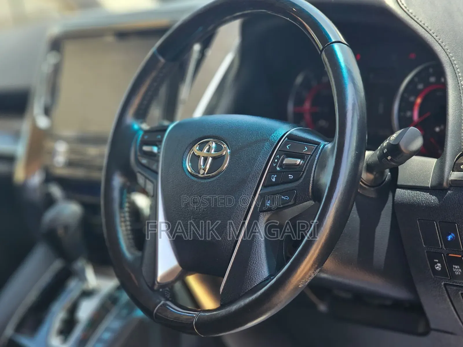 Toyota Alphard 2.5 Hybrid AWD 2022 Black