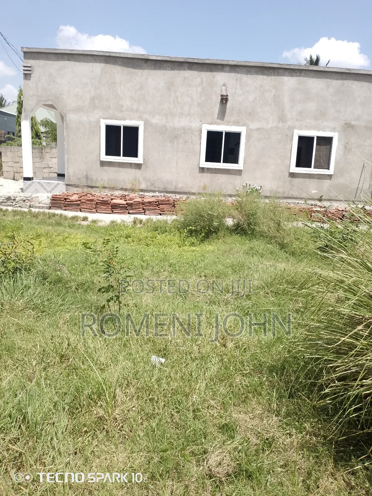 Kiwanja Sqmita 600 Kinauzwa Milioni 16.5 Ukonga Kwa Diwani.