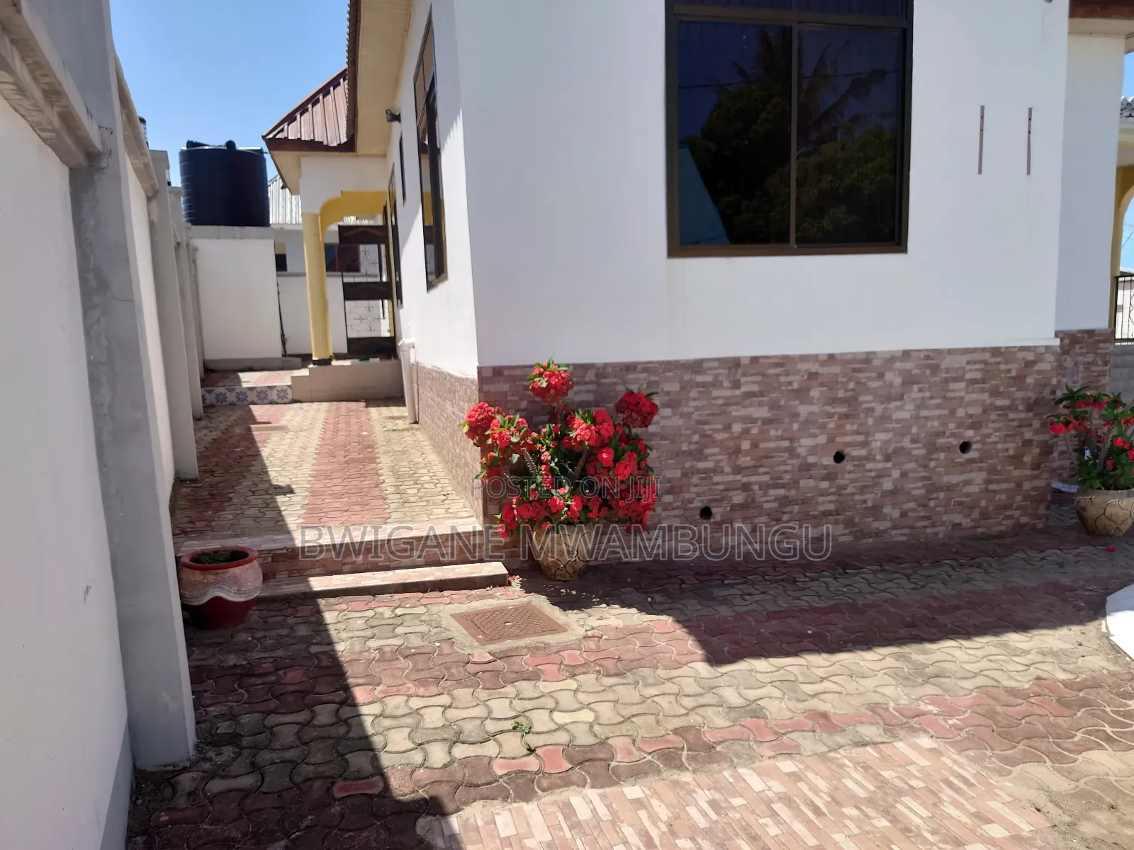 Furnished 4bdrm Apartment in Mikwambe Chekechea, Kigamboni for sale