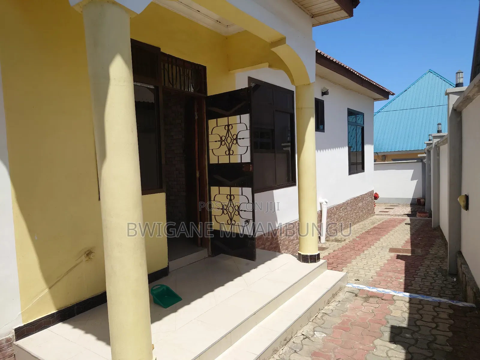 Furnished 4bdrm Apartment in Mikwambe Chekechea, Kigamboni for sale