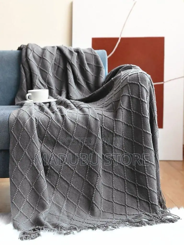 *Quality Throw Blankets