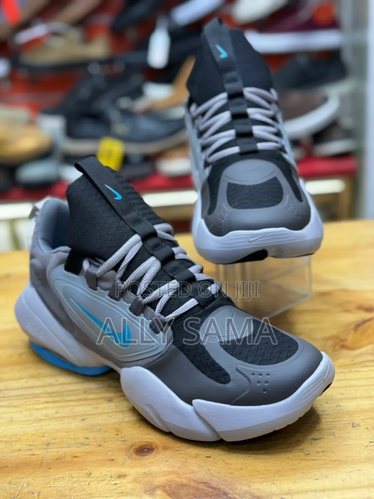 Men's Sneakers Nike Airmax Gray